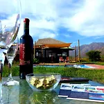 Encantador Loft, Entre Vinas, Valles Y Piscina Privada
